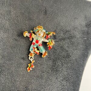 Vtg AJMO Scarecrow Pin Brooch Hanging Leaf‎ Harvest Thanksgiving Jewelry Whimsy
